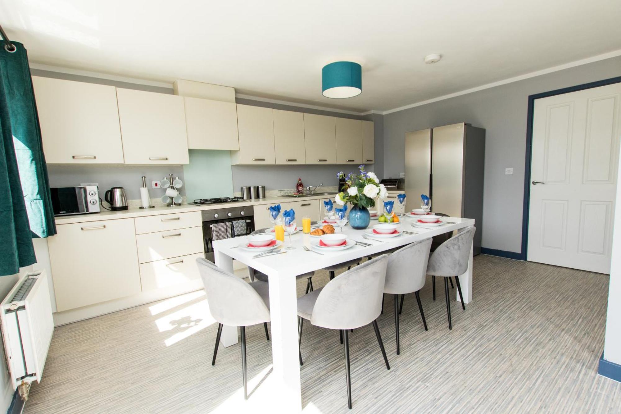 Free Parking 3 Bedroom House In Nottingham Exterior photo
